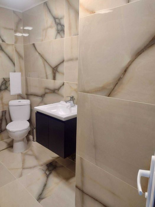 офис /помещение под наем на топ локация