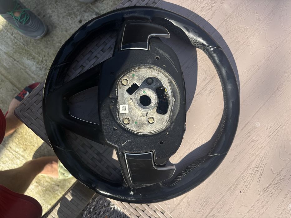 volan Bmw seria 7 g11 g12, seria 5 g30 complet cu airbag funcionabil