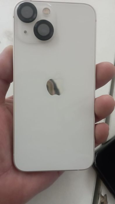 iPhone 13 mini в идеальном состояние