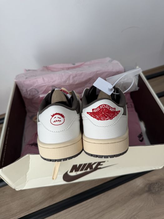 Маратонки Nike travis scott pазмер 38,5 24,5см