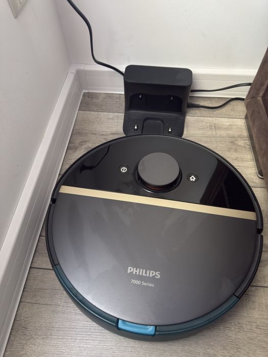 Робот прахосмукачка Philips HomeRun 7000 Series