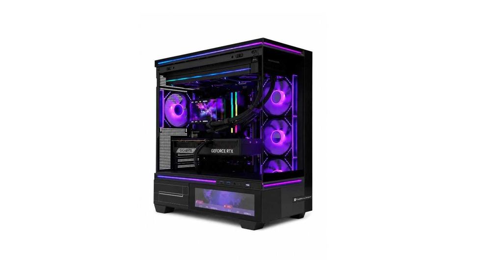Геймърски Компютър! RTX 5070 / Ryzen 7 7800X3D / 32 GB RAM  - НОВ
