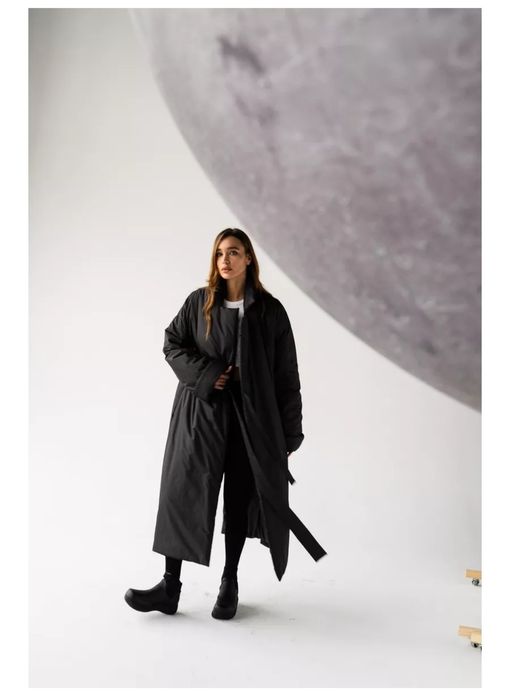 Дизайнерский пуховик.