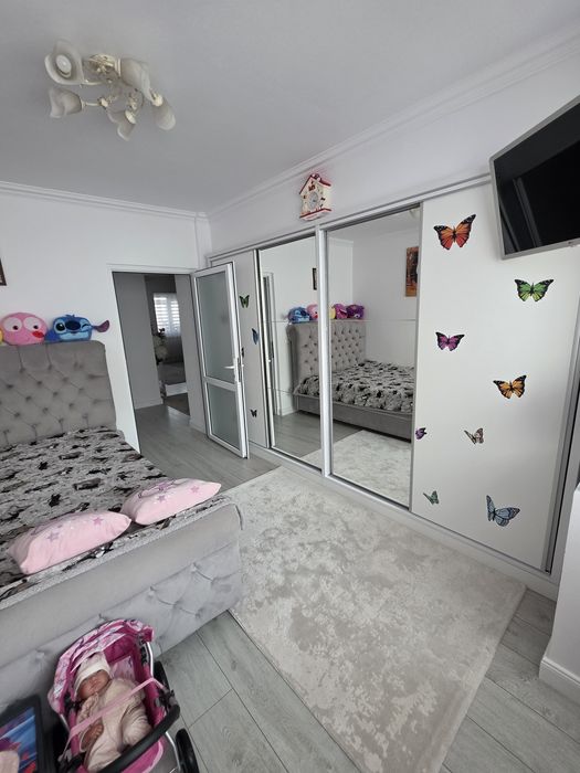 Apartament 3 camere.
