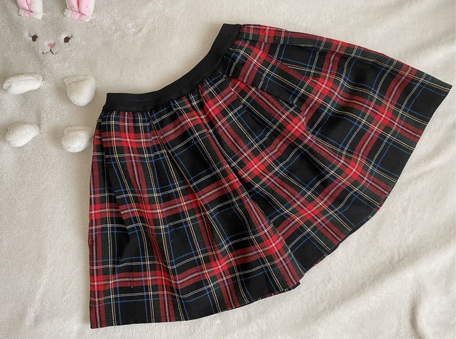 Обещан! Страхотен лот (Hm и ..) за сладурка р-р 128!