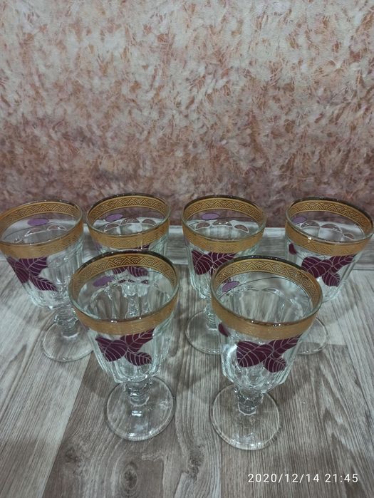 Фужеры  под шампанское