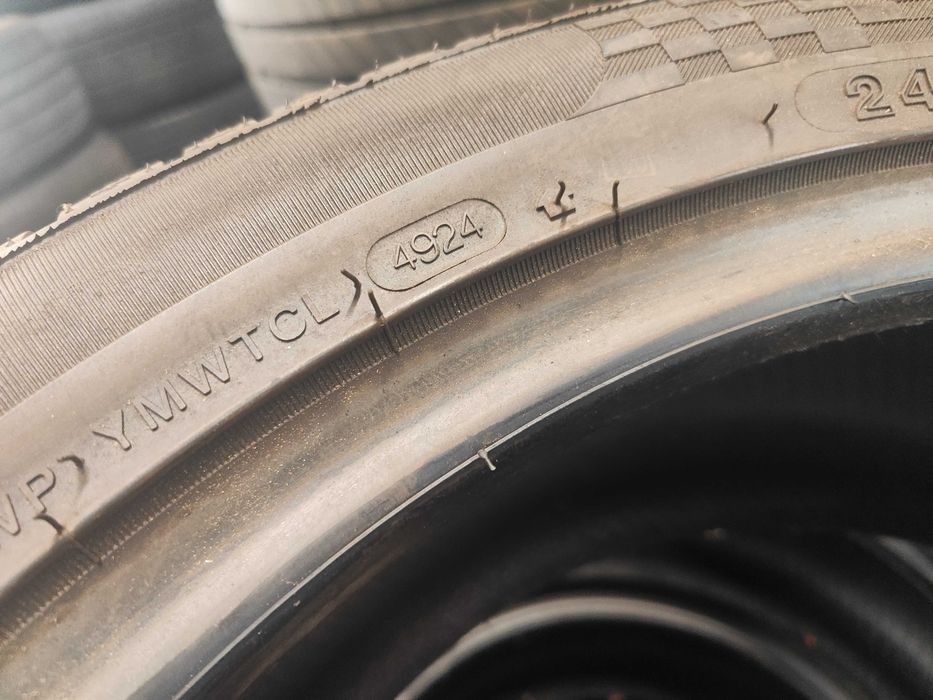 4бр.зимни гуми 245/45/19 Aptany