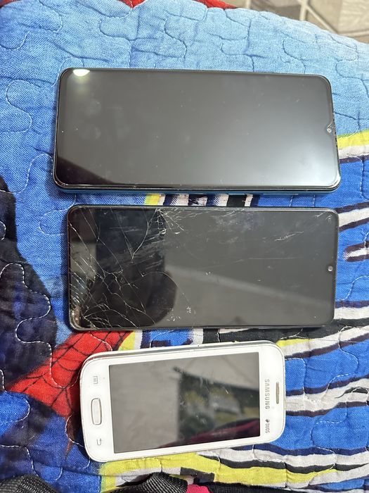 Телефоны на запчасти