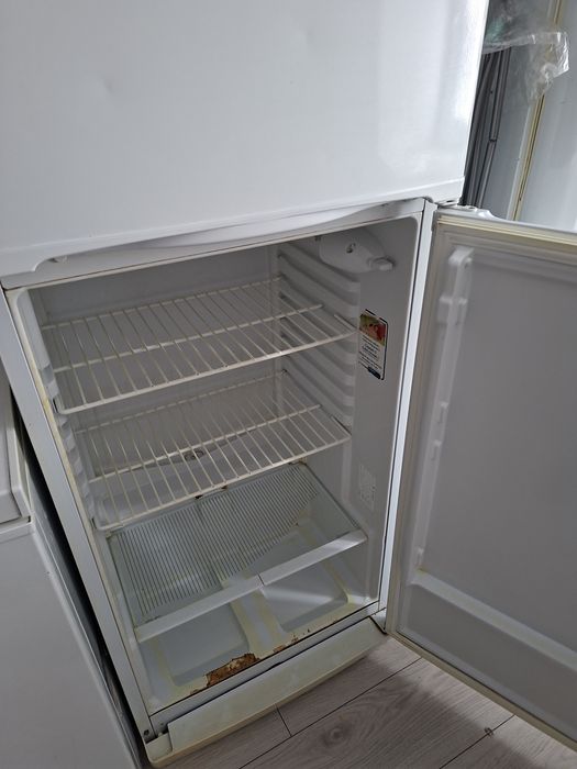 Холодильник индизит