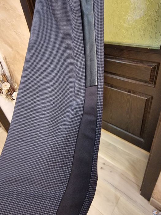 Нов панталон Lucy