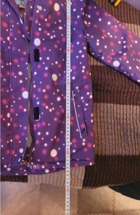 Продам осенний костюм на девочку