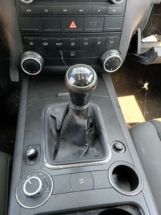VW Touareg 7L / 2.5TDI R5 / 2007г. / ЗА ЧАСТИ