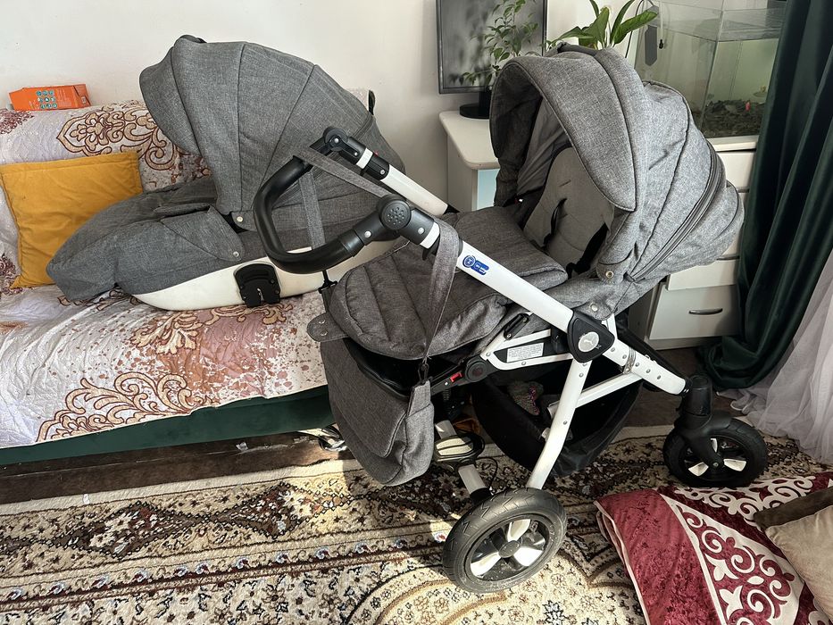 Продам детскую коляску