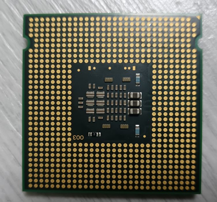 Процессор Intel E2140 dual core sla93 malay