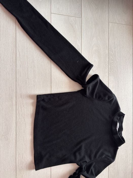 Блузки с дълаг ръкав - 10 евро