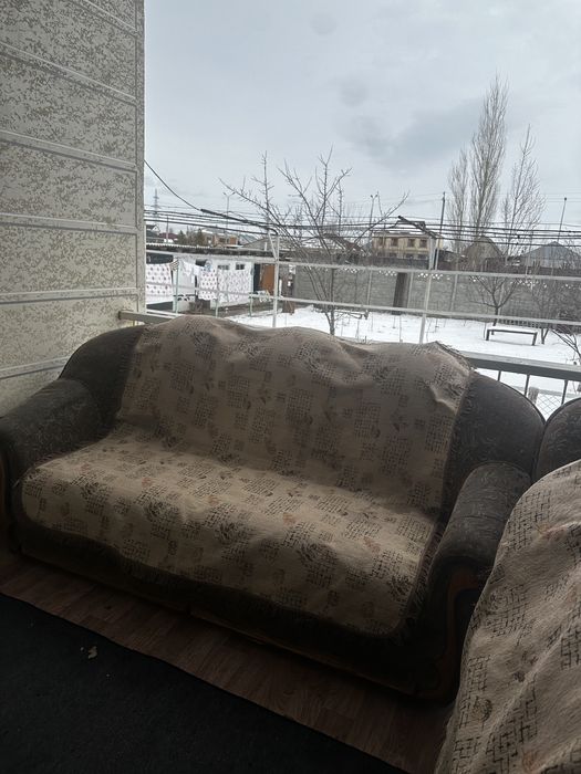 Продам диван самовывоз