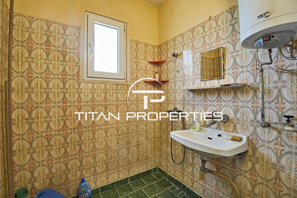 Продава се Тристаен апартамент в Пловдив, Център - 80 кв.м за 828 €/кв.м - Снимка #8