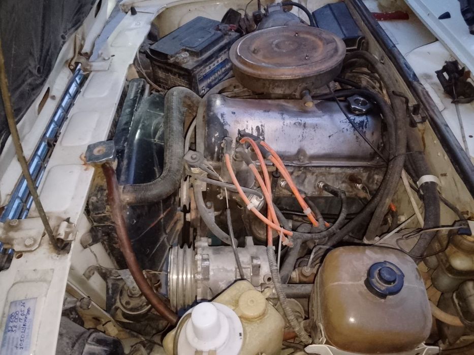 Juguli Vaz 2107 srochno sotiladi