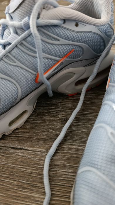 Маратонки  на NIKE