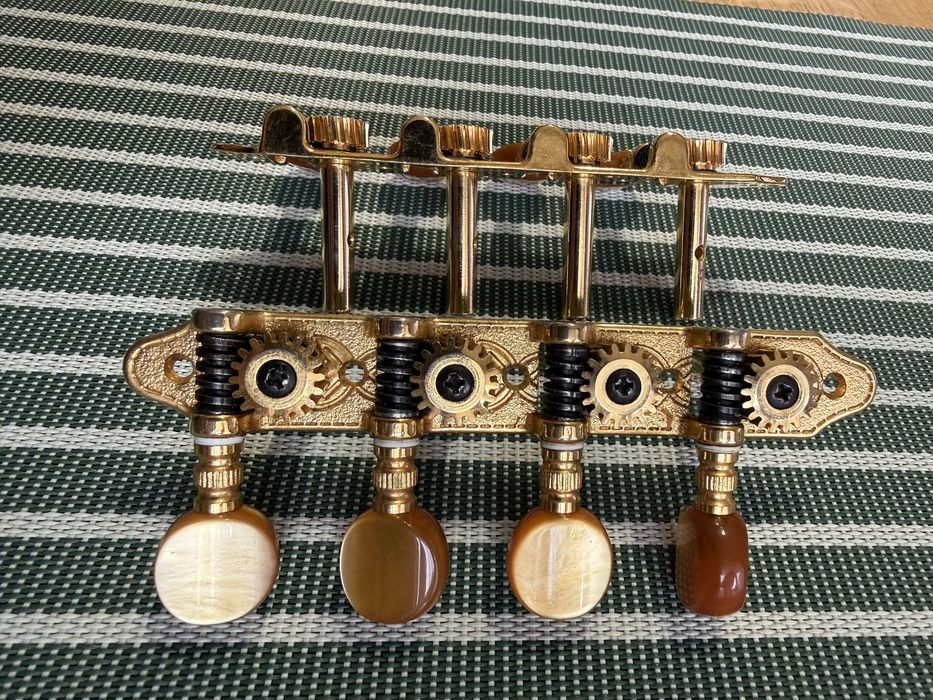 Ключове за бузуки