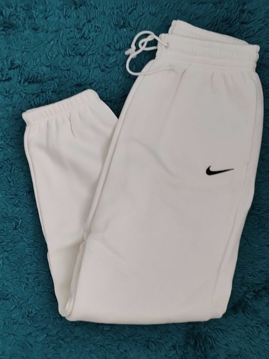 Дамски суитшърт Nike