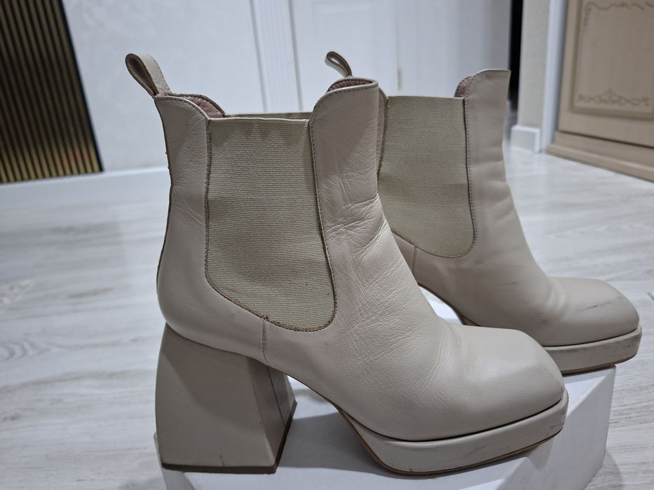 Кожный етік 3000т, 38,39р