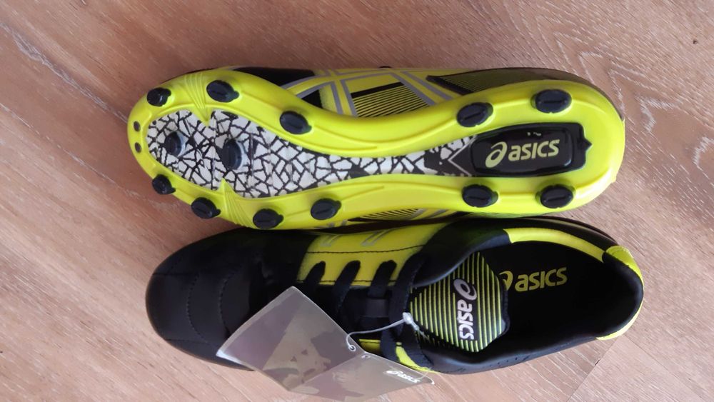 Adidas /NIKE/ASICS  бутонки нови