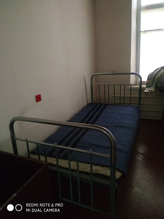 Продаются 3 железные кровати