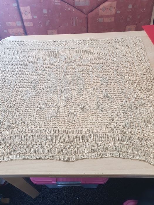 Napron de masa, mileuri din macrame, suport oale