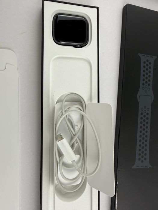 Apple Watch Nike SE 44 mm