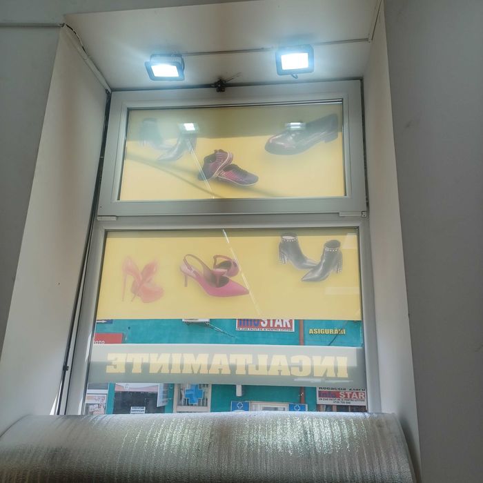 Electrician cu experienta