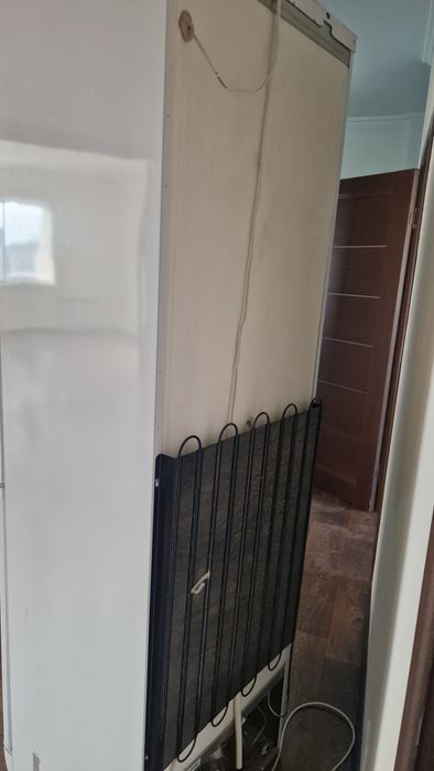 Холодильник indesit