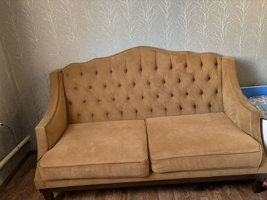 Диван и сафа производство италия