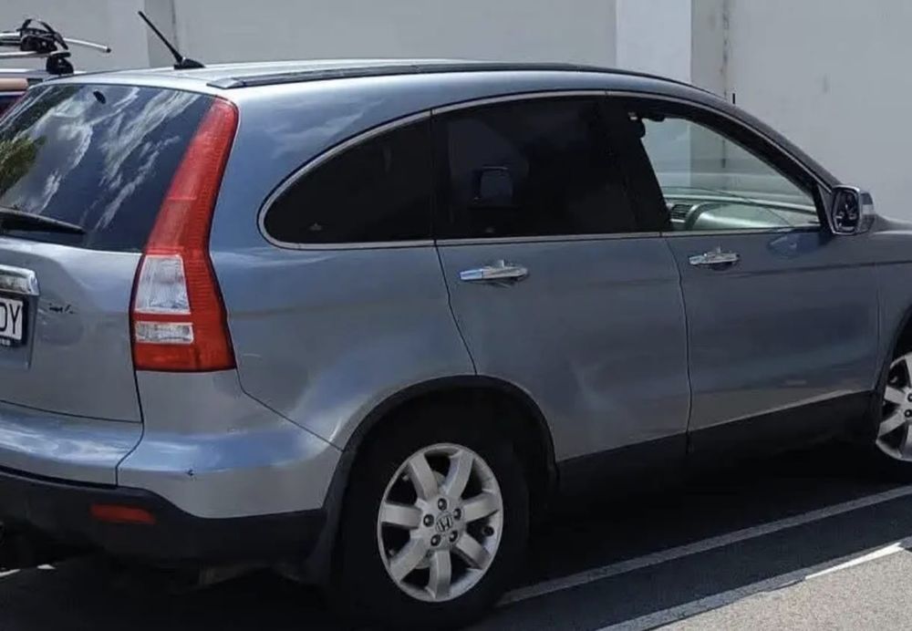 Vând sau schimb  HONDA CRV 3