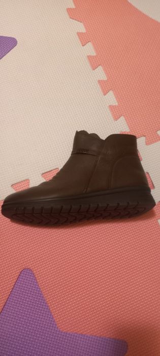 Ghete din piele 200 Ron