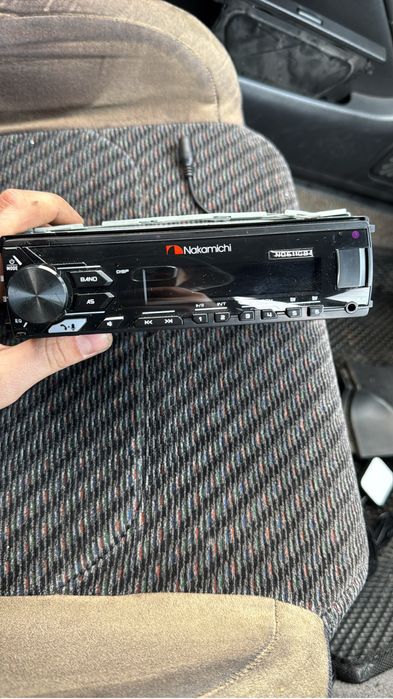 Магнитола полностью рабочая