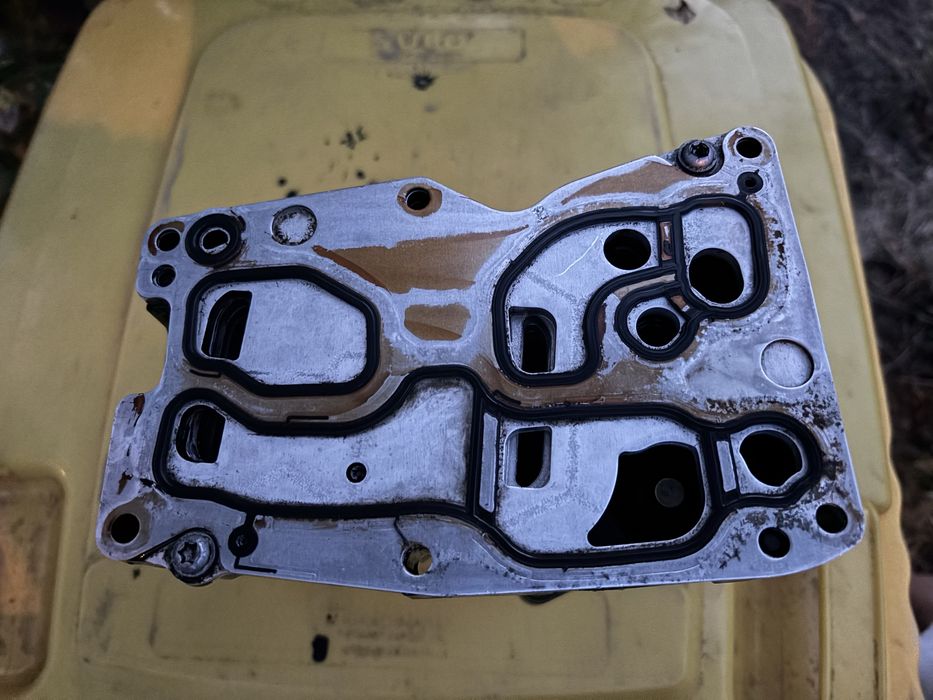 Termoflot Carcasa filtru ulei + răcitoare ulei BMW 70379327