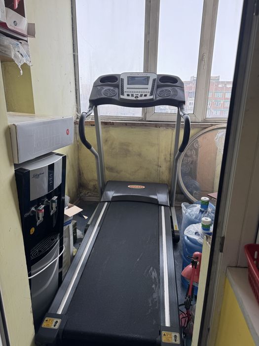 Беговая дорожка в хорошем состоянии