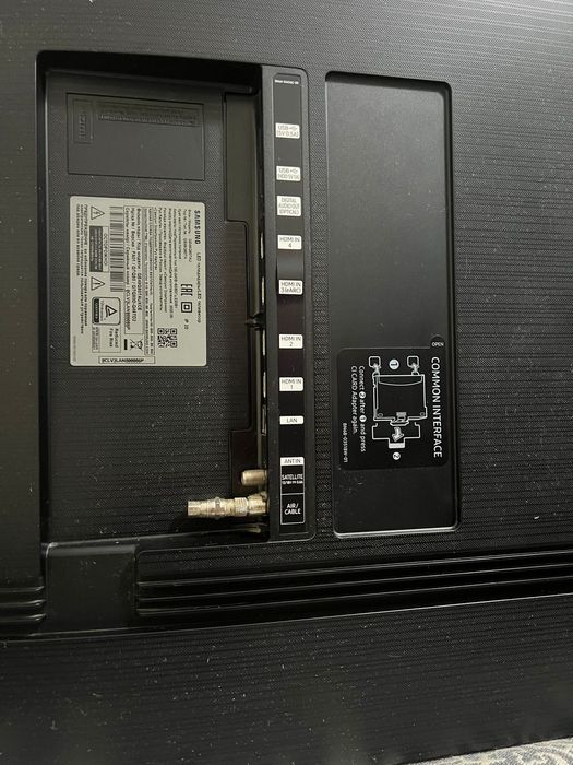 Телевизор смарт на запчасти