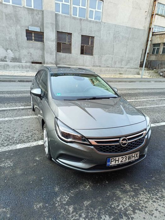 De vanzare Opel Astra K, break