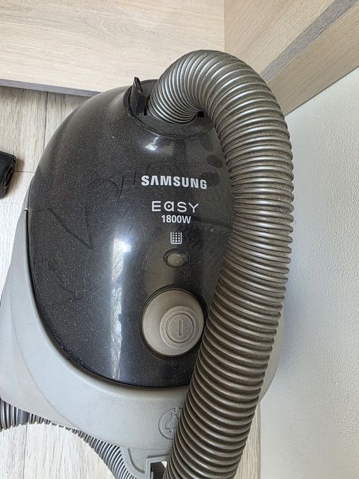 Пылесос продам б/у