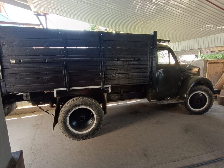 Газик сатылады  еки млн 500 мын