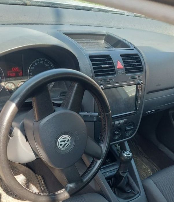 Продавам Голф 5 1.9 105кс. на ЧАСТИ, както и ВСЯКАКВИ други Голф 5ци