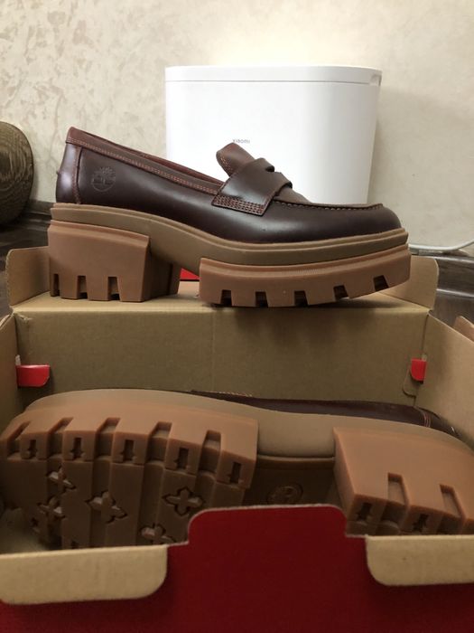 Лоферы , ботики Женские новые