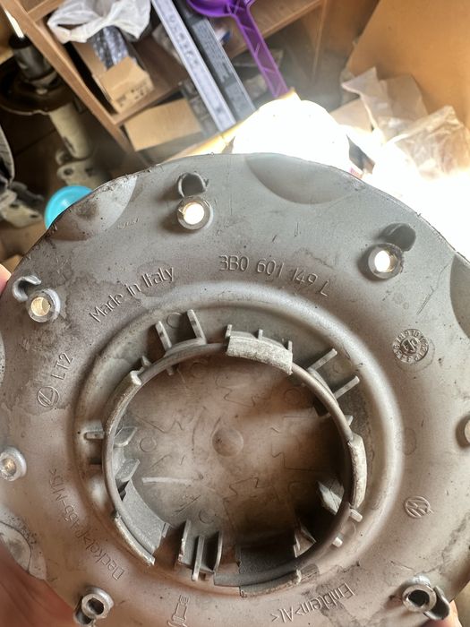 Продамл колпачки на пассат б5