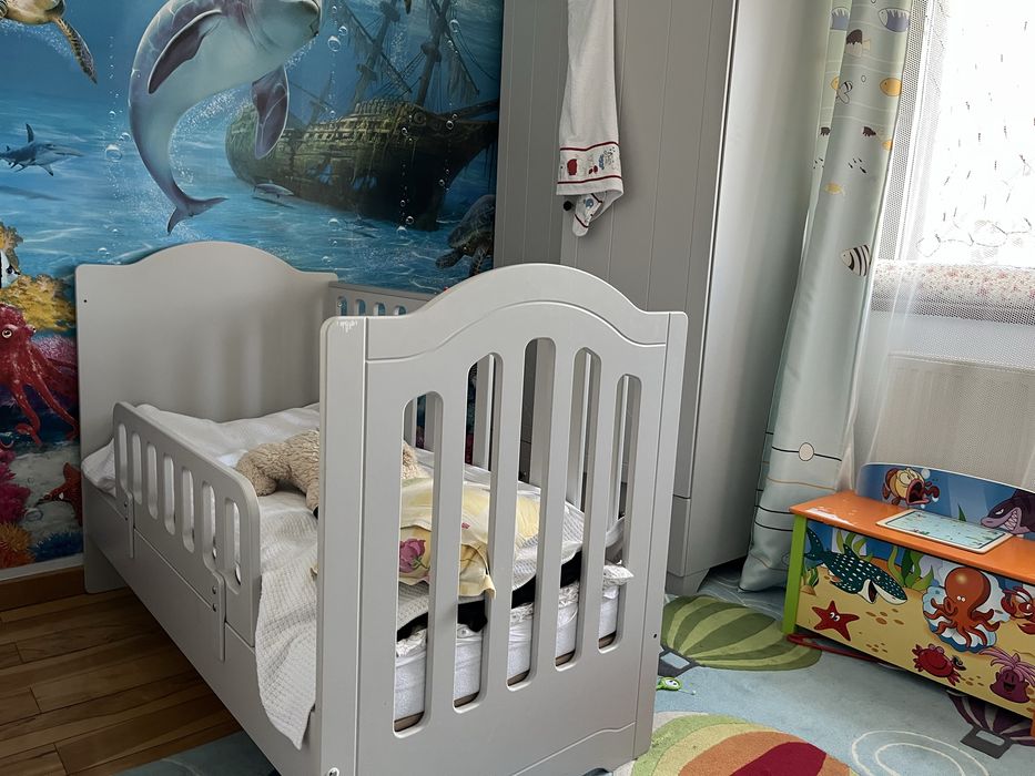 Patut Mobexpert cu saltea inclusa