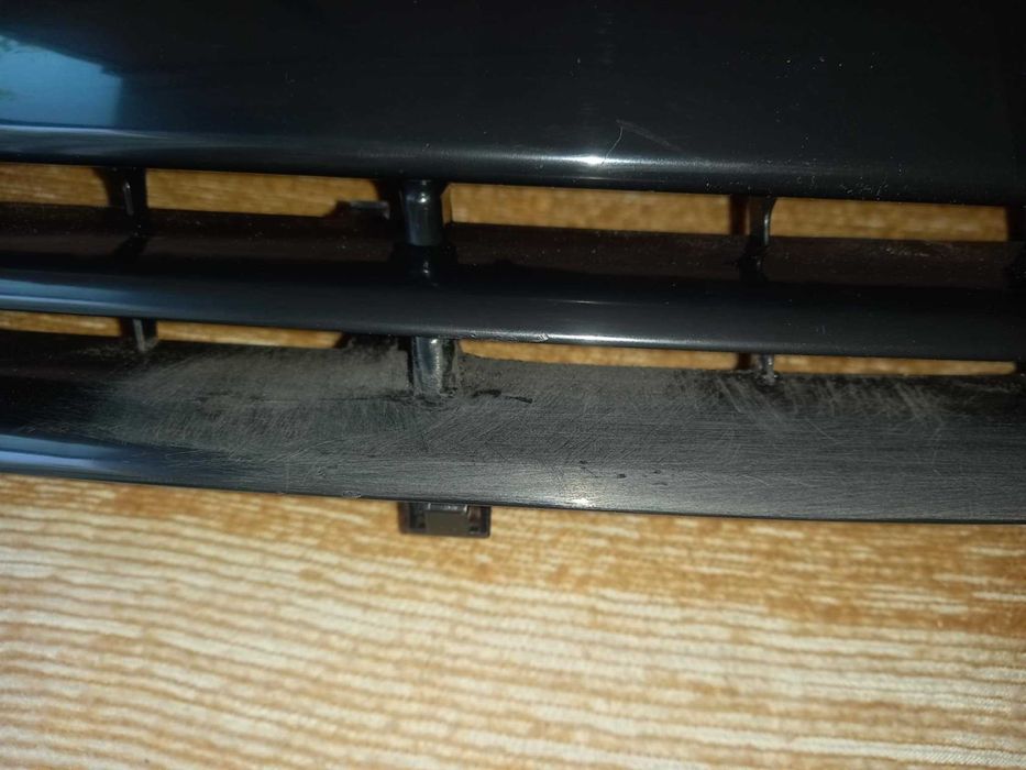 Grila neagra fara semn Opel Astra H 5usi Non Facelift -OUTLET