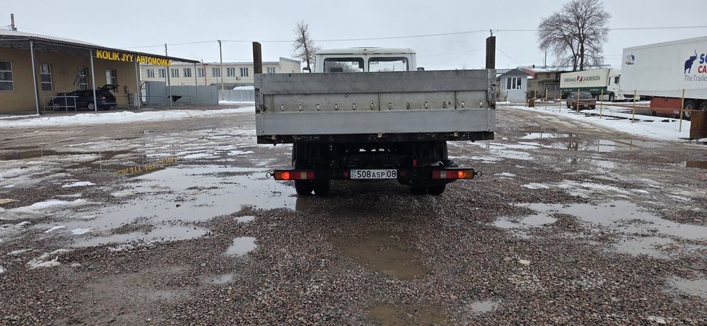 Мерседес бенс 609