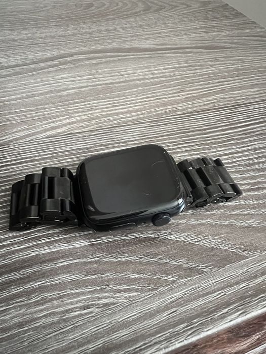 Продаю срочно apple watch