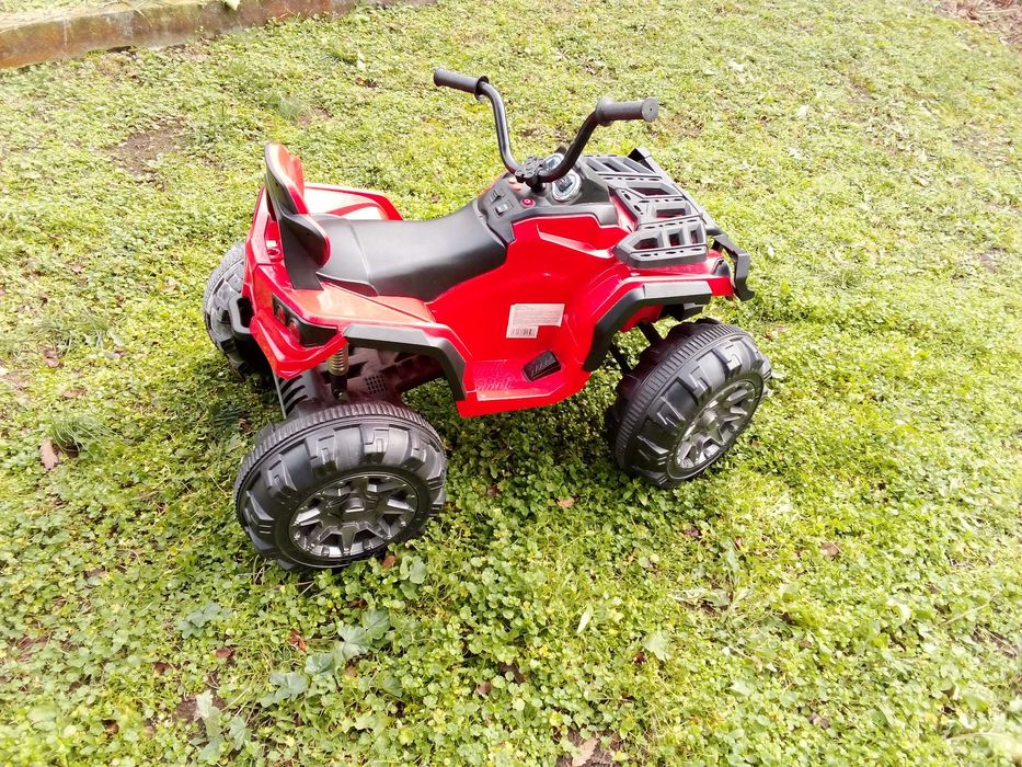 Детски акумулаторен джип бъги, прекрасно състояние, чисто нова батерия